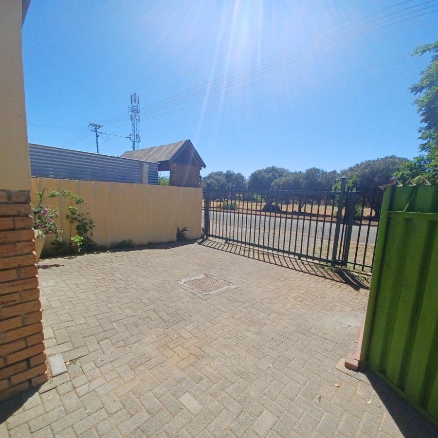 To Let 3 Bedroom Property for Rent in Gardeniapark Free State